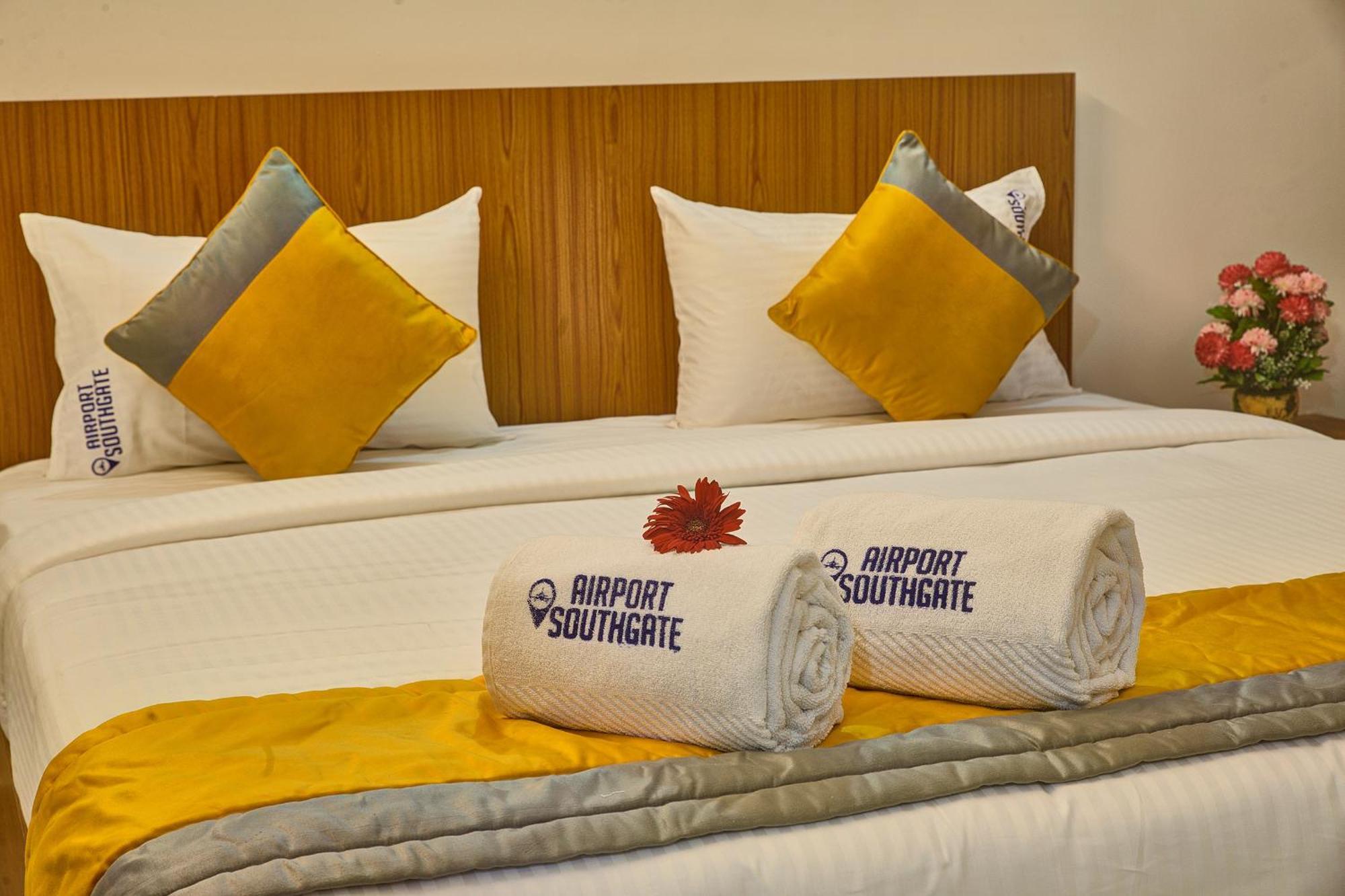 Hotel Airport Southgate Bangalore Devanahalli Eksteriør billede